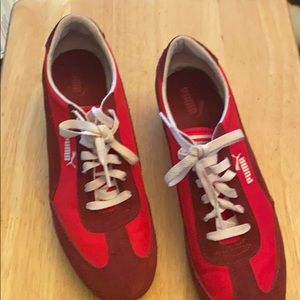 Wedge sneaker